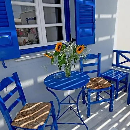 Lunar Santorini Πανδοχείο