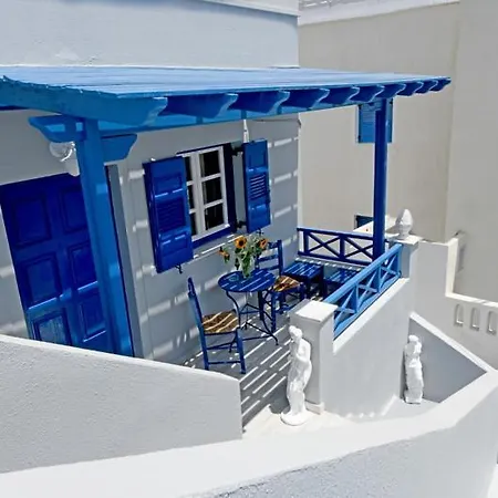 Lunar Santorini Мини-отель *