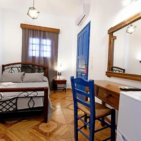 Мини-отель Lunar Santorini *