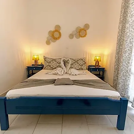 Inn Lunar Seaside *
