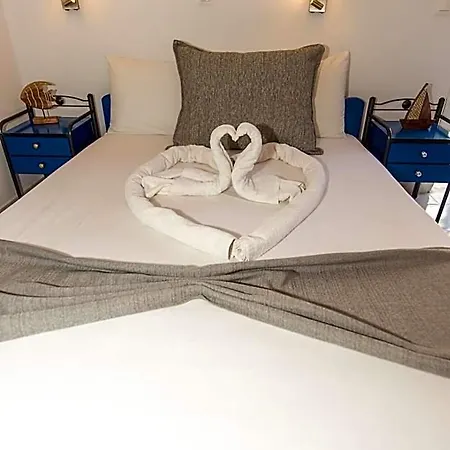 Inn Lunar Seaside *