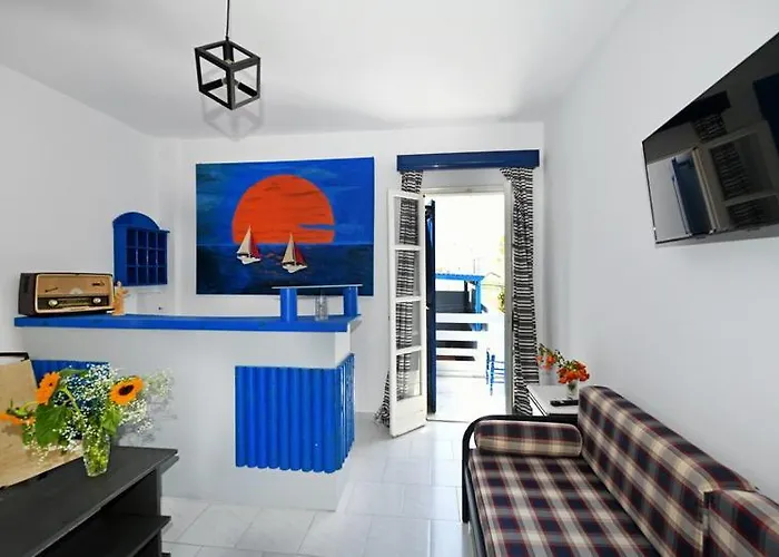 Penzion Lunar Santorini Perissa (Santorini)