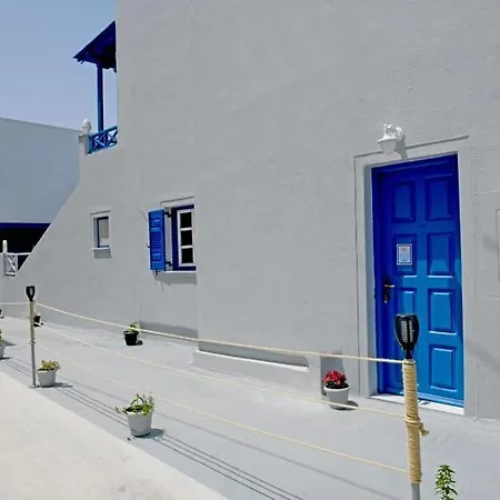 Lunar Santorini Värdshus *