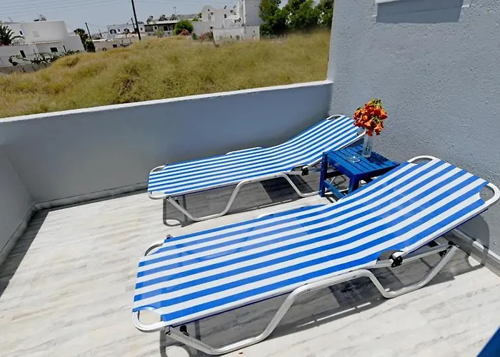 Zajazd Lunar Santorini Perissa (Santorini)