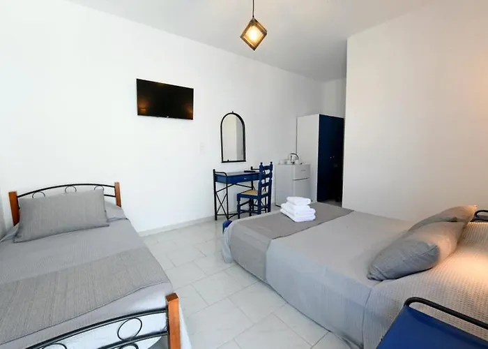 Zajazd Lunar Santorini *